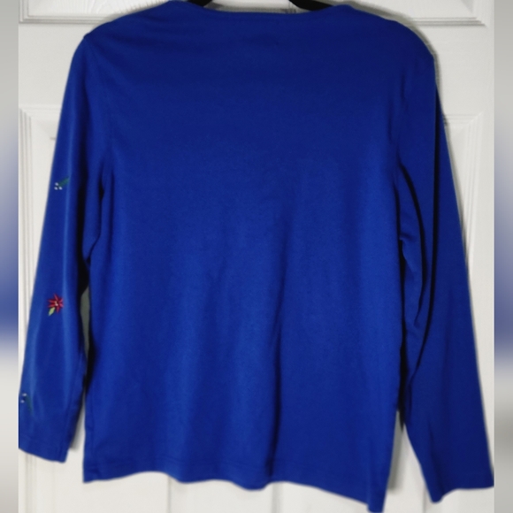 Studio Joy blue long sleeve Christmas cardinal blouse women's size L - Picture 5 of 6